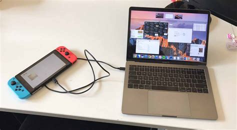 Can you connect a Switch to a laptop?