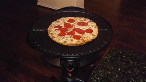 Can you cook a frozen pizza on a George Foreman grill?