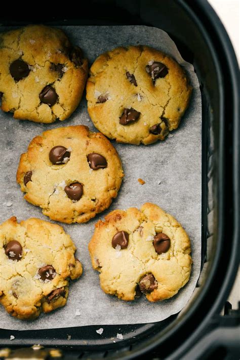 Can you cook cookies on BBQ?