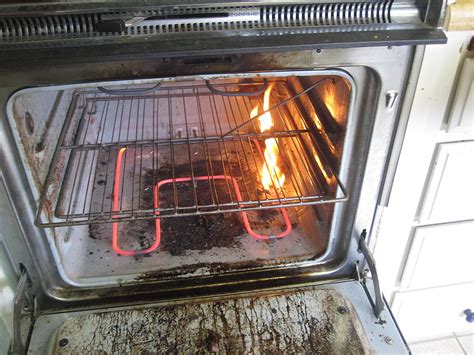 Can you cook in a dirty oven?