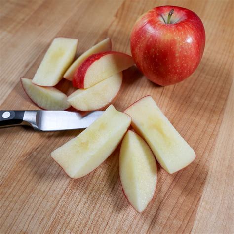 Can you cut apples ahead of time?