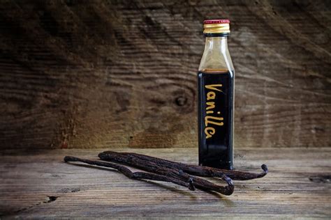 Can you drink vanilla extract in water?