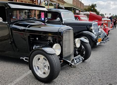 Can you drive antique cars in Texas?