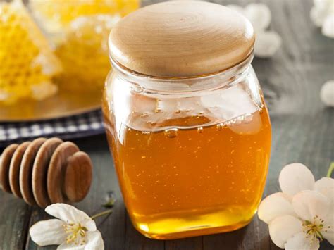 Can you eat 40 year old honey?