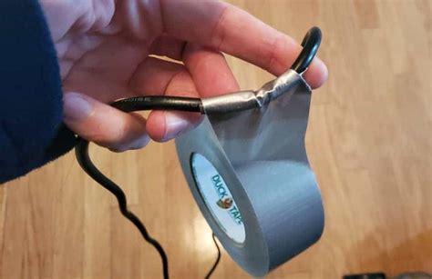 Can you fix cord with duct tape?