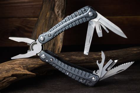 Can you fly with multitool?