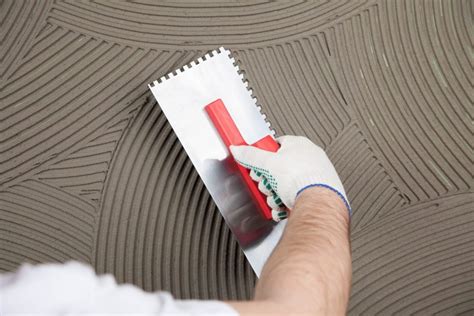 Can you glue porcelain tiles?