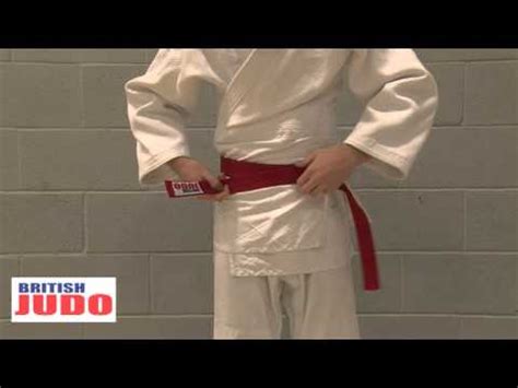 Can you grab belt in judo?