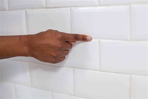 Can you grout glass tile?