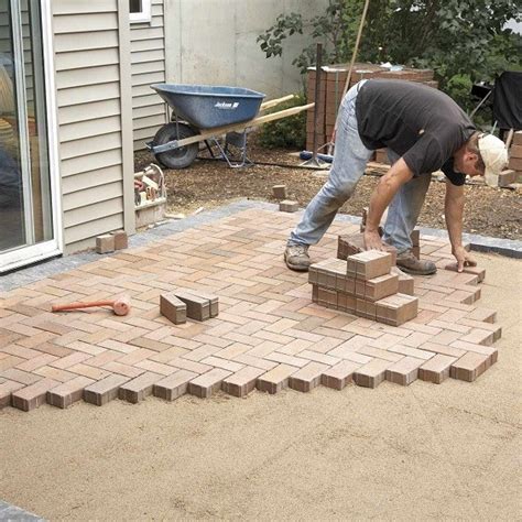 Can you lay paving without cement?