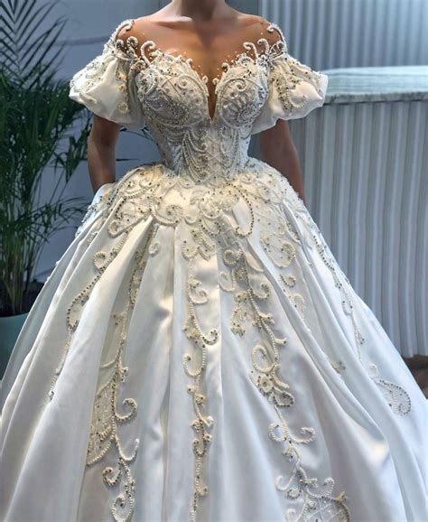 Can you make a wedding dress more poofy?