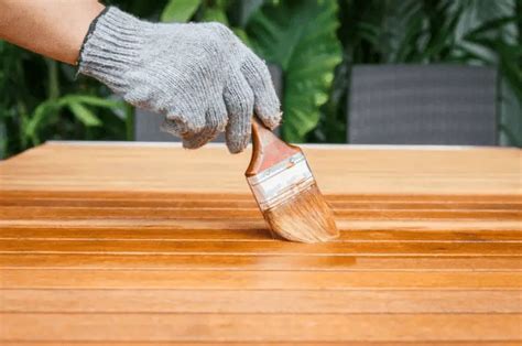 Can you make stain lighter by sanding?