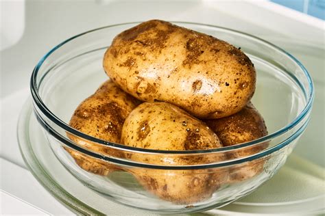 Can you microwave a potato in water?