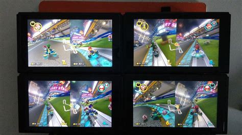 Can you play 8 players on Mario Kart with 2 switches?