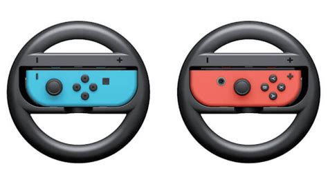 Can you play Mario Kart with both controllers?