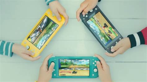 Can you play a Switch game on two devices?