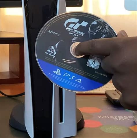 Can you play discs on PS5?
