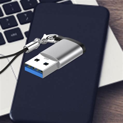 Can you plug a USB-C into a USB port?