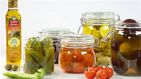 Can you preserve things in olive oil?
