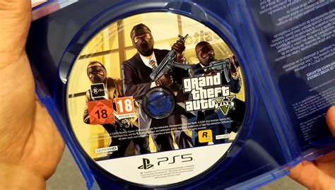 Can you put a PS4 GTA disc in a PS5?