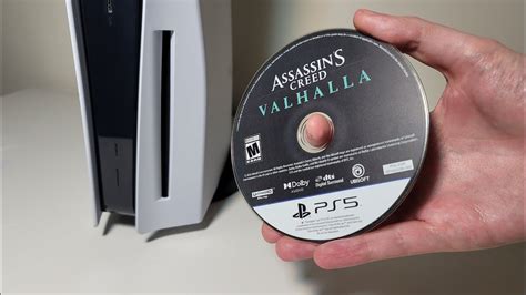 Can you put discs in a PlayStation 5?