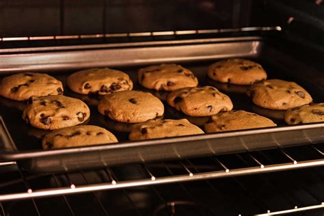 Can you put doughy cookies back in the oven?