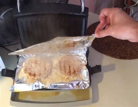 Can you put foil in George Foreman?
