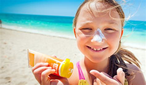 Can you put sunscreen on a burn?