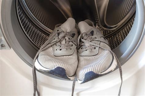 Can you put trainers in tumble dryer?