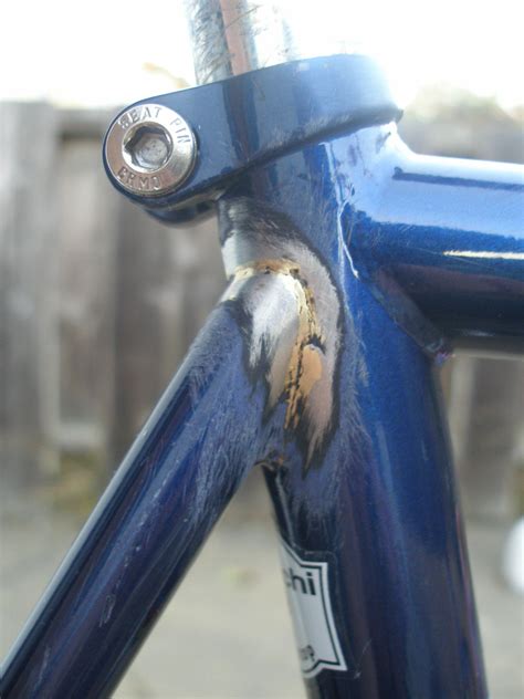 Can you ride with a cracked frame?