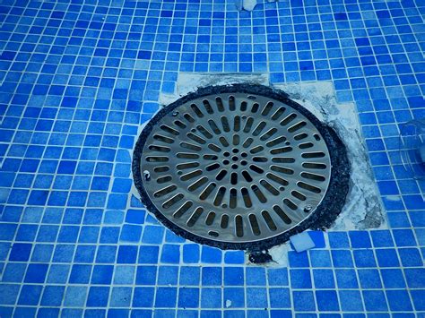 Can you run a pool without the main drain?