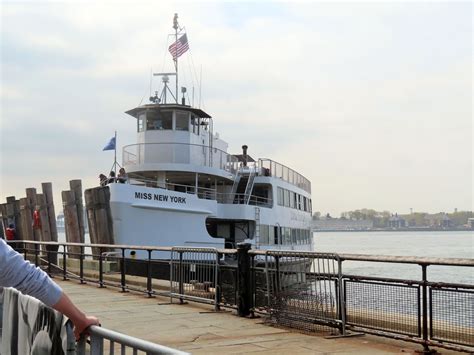 Can you see Ellis Island from the Staten Island Ferry?