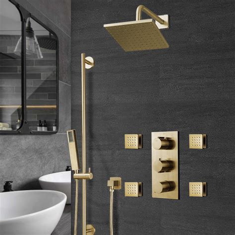 Can you shower with gold everyday?