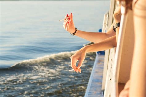Can you smoke on a cruise ship?