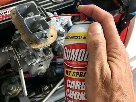 Can you spray carb cleaner into a running engine?