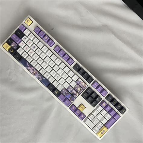 Can you swap keycaps?