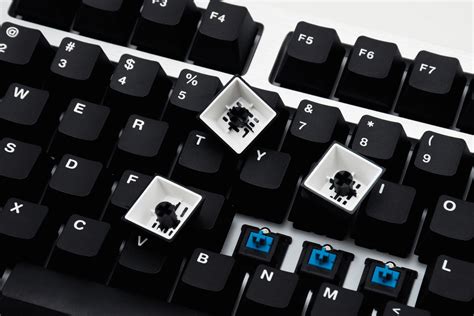 Can you swap keycaps on any keyboard?