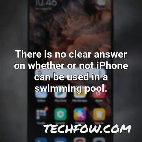 Can you swim with iPhone 4?