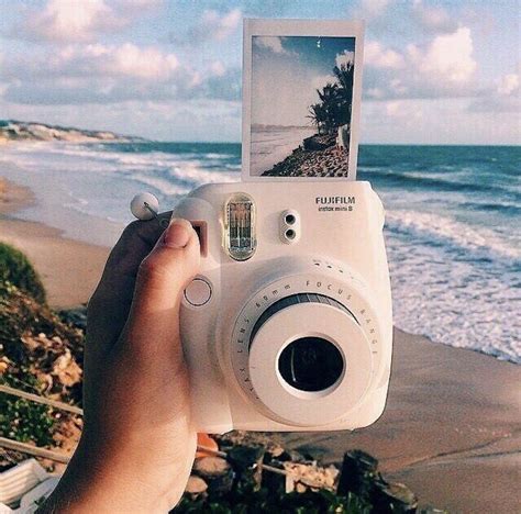 Can you take a Polaroid of a sunset?