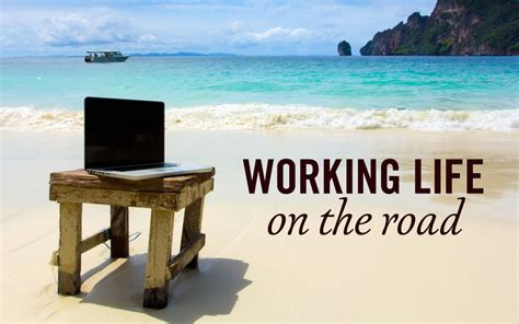 Can you travel while freelancing?