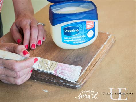 Can you use Vaseline on paint brushes?