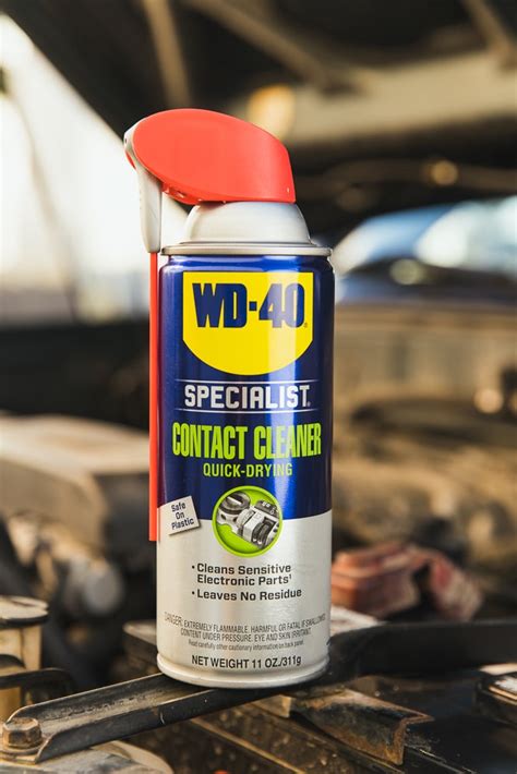 Can you use WD-40 as a cleaner?