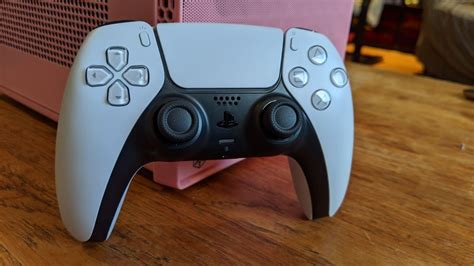 Can you use a PS5 controller on?