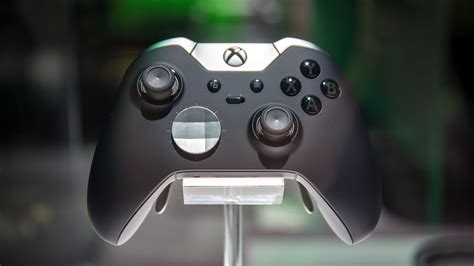 Can you use a Xbox controller on PS4?