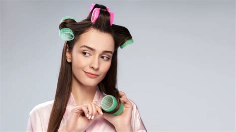 Can you use hair rollers on wet hair?