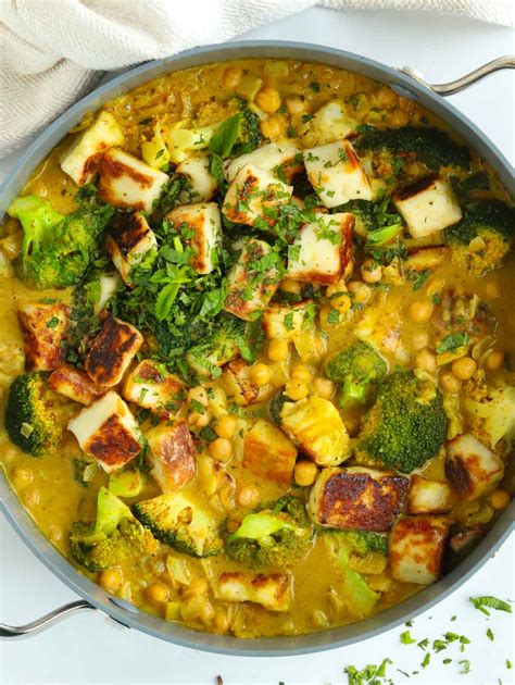 Can you use halloumi instead of paneer in a curry?