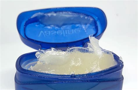 Can you use petroleum jelly as lube?