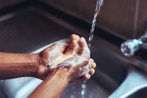 Can you wash trich off your hands?