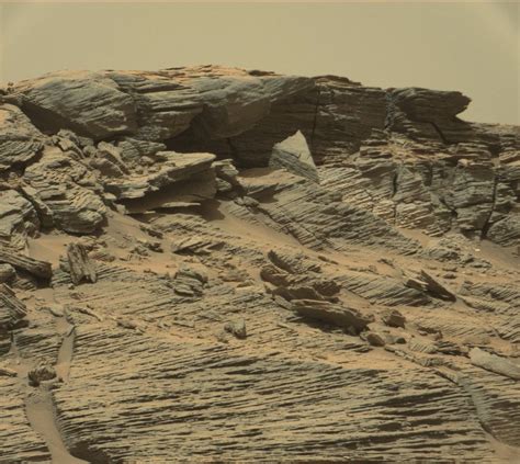 Could there be caves on Mars?