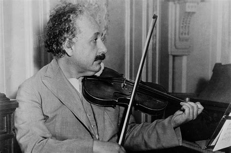 Did Albert Einstein learn the violin?